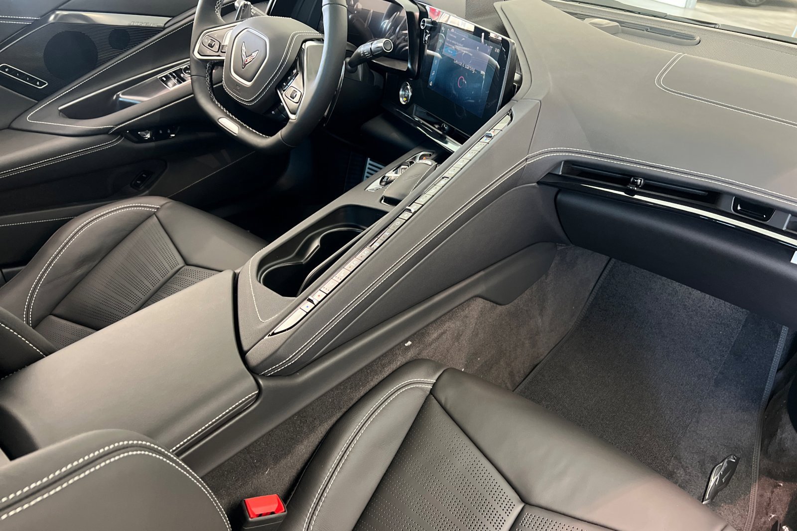 New 2025 Chevrolet Corvette E-Ray w/ Stealth Interior Trim Package image 14