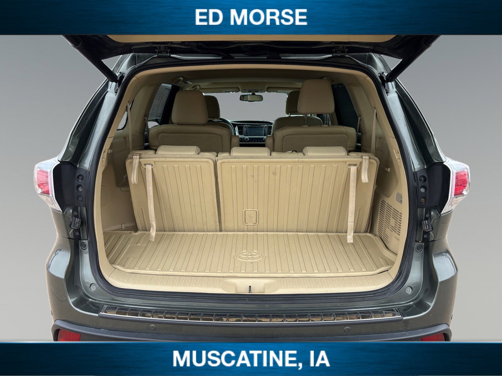 Used 2016 Toyota Highlander Limited image 18