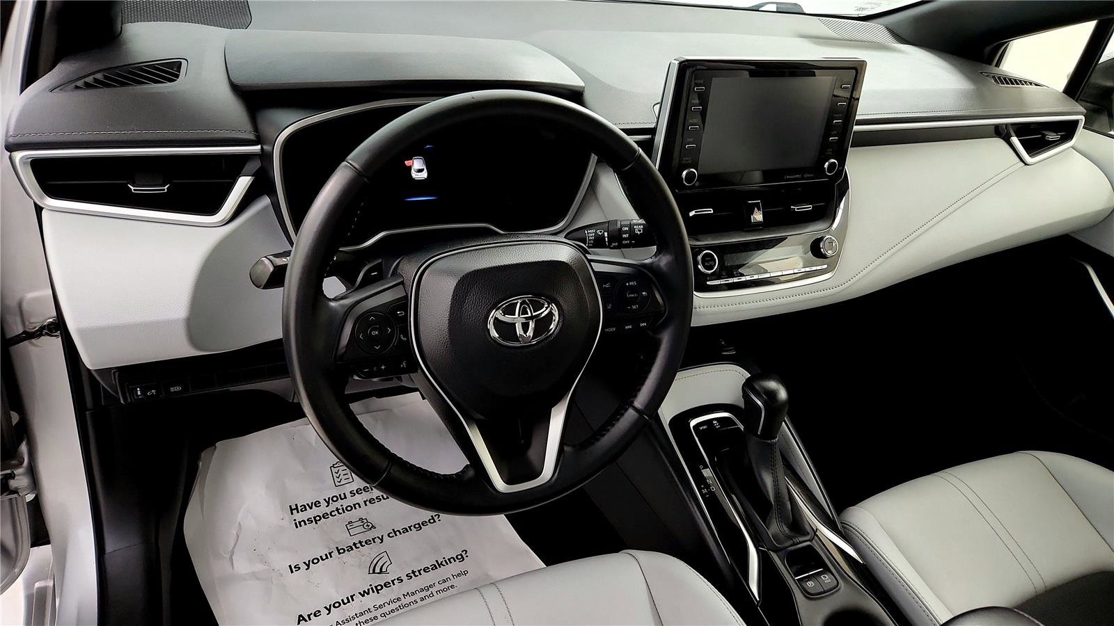 Used 2021 Toyota Corolla XSE image 24