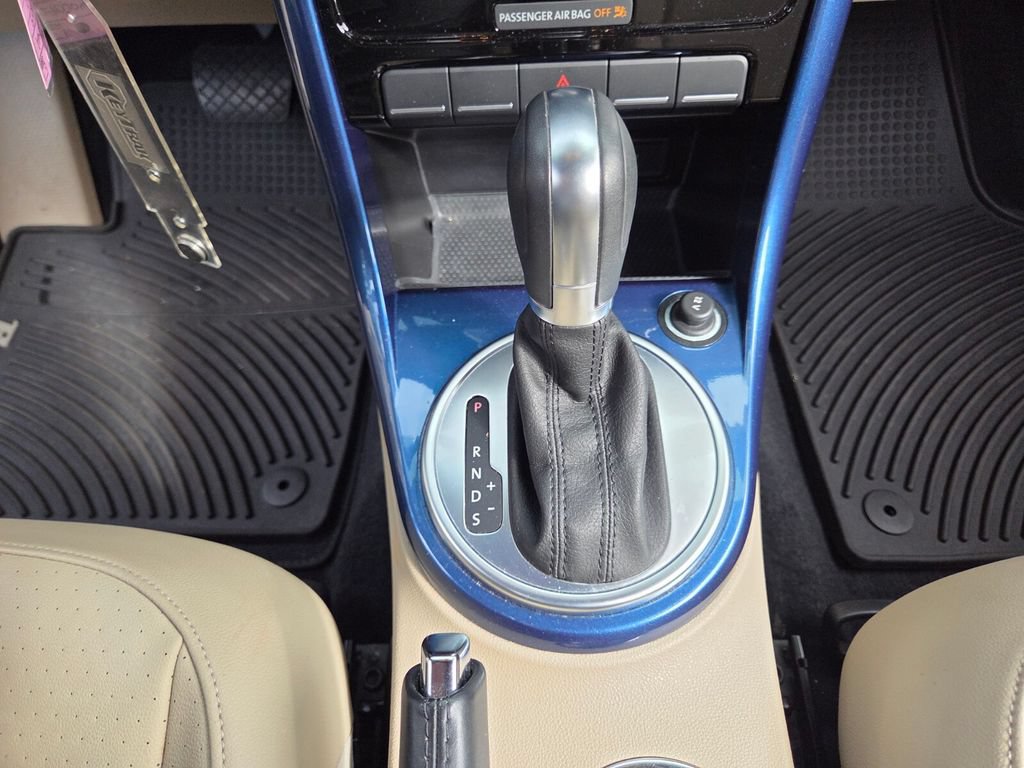 Used 2019 Volkswagen Beetle 2.0T S FWD image 27