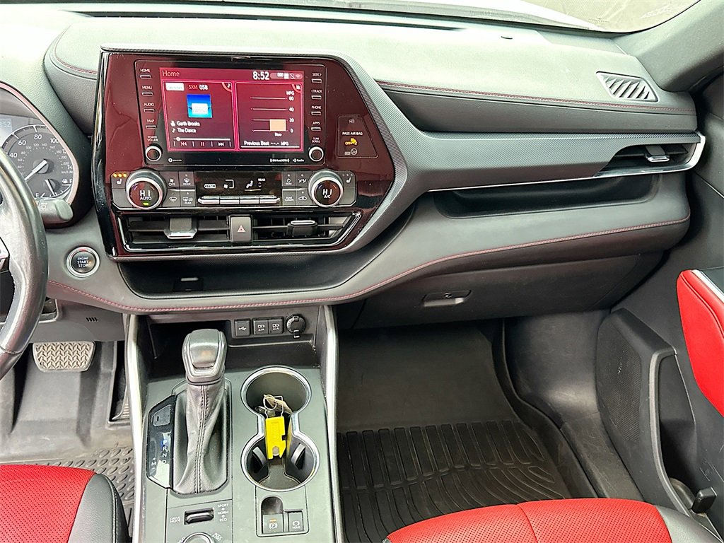 Used 2021 Toyota Highlander XSE image 20