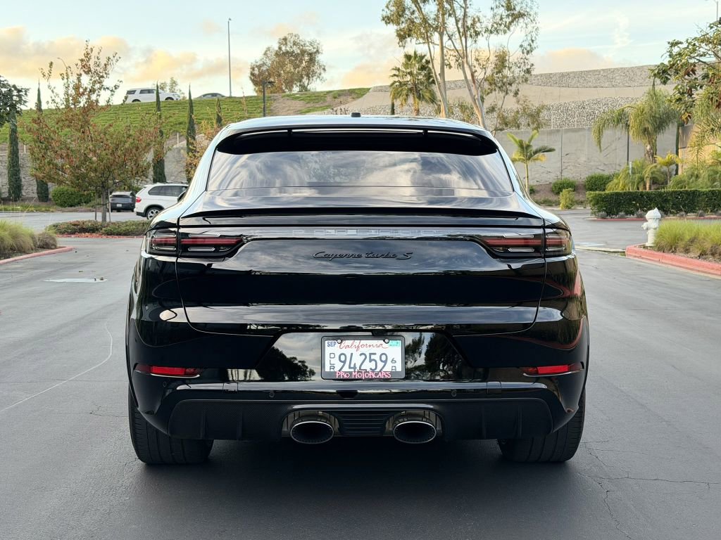 Used 2023 Porsche Cayenne Turbo S AWD/4WD image 31