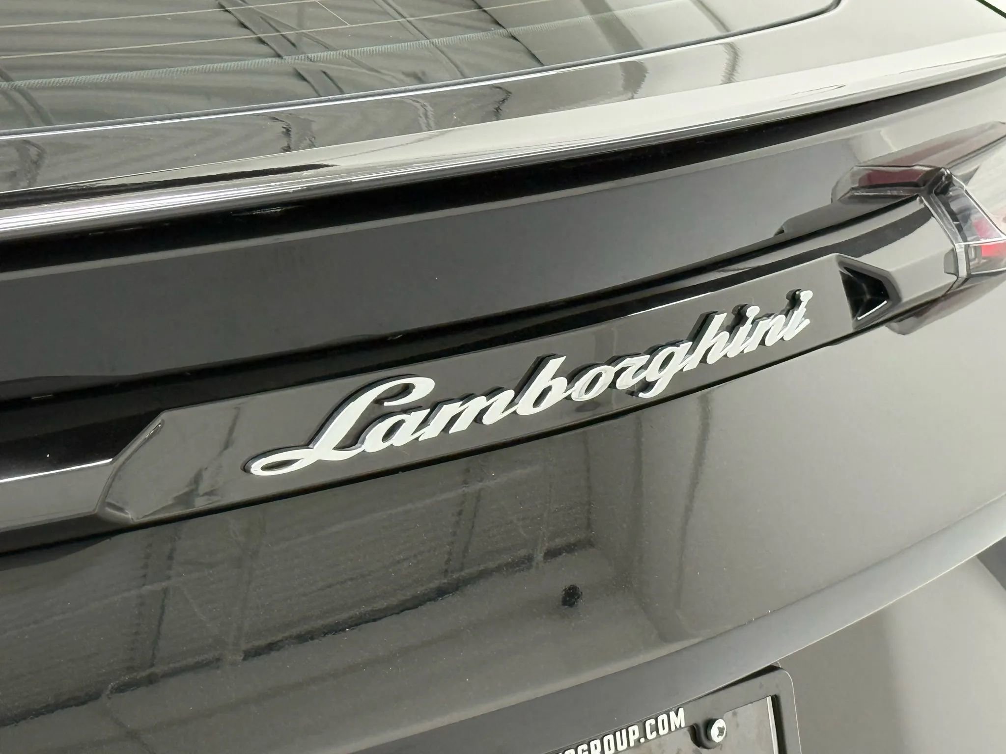 Used 2021 Lamborghini Urus image 9