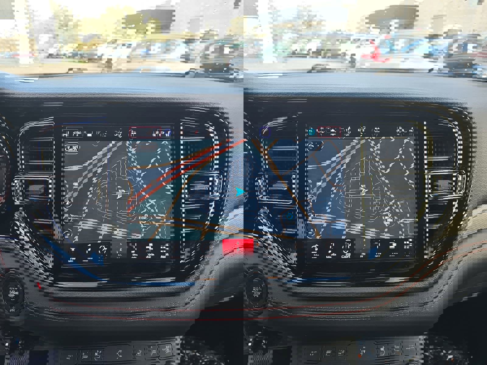 Used 2025 Dodge Durango GT image 24