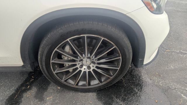 Used 2017 Mercedes-Benz GLC 43 AMG 4MATIC image 11