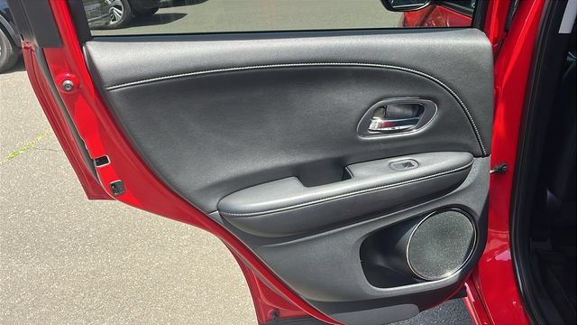 Used 2020 Honda HR-V Touring image 20