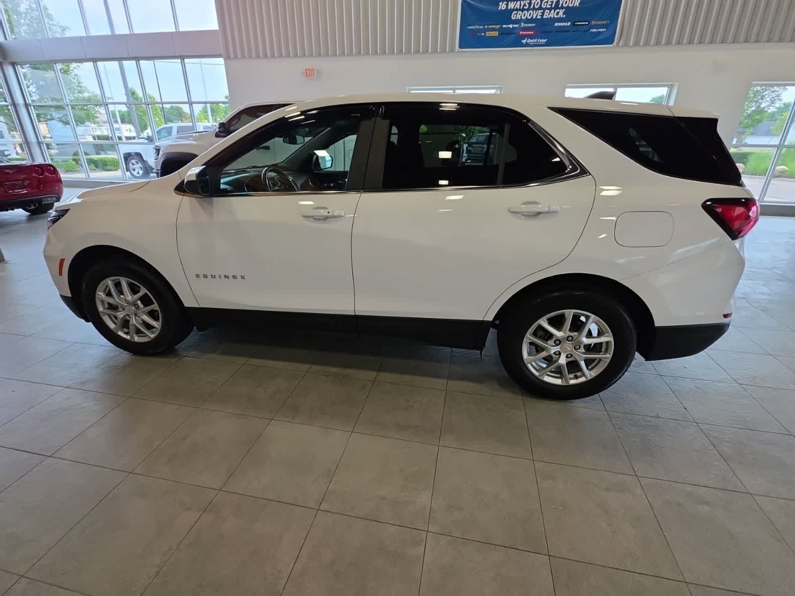 Used 2022 Chevrolet Equinox LT FWD image 13