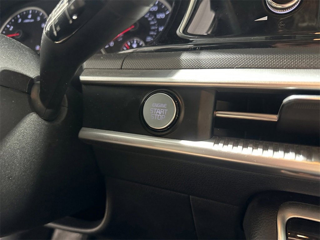 Used 2023 Kia K5 LXS image 29