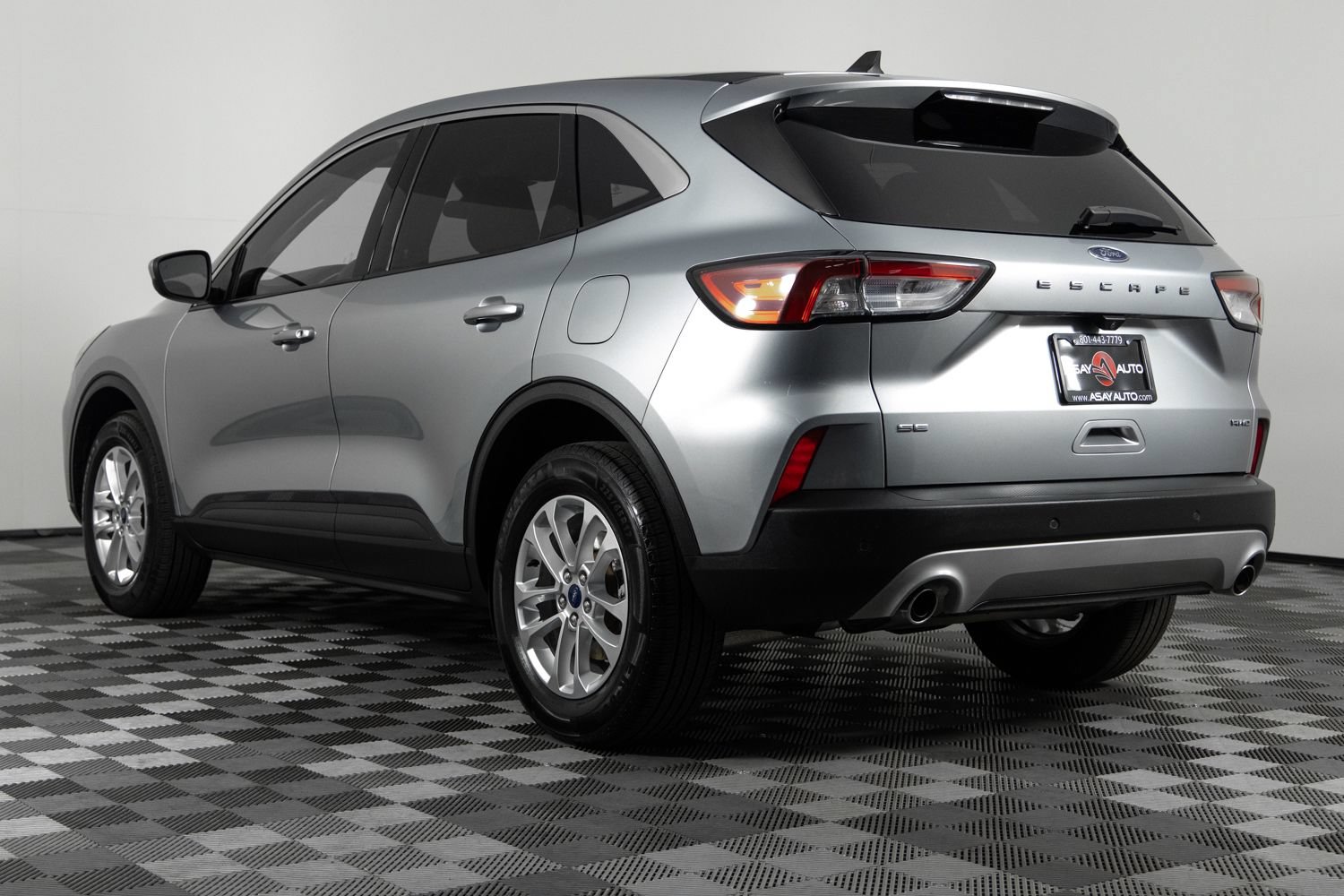 Used 2021 Ford Escape SE AWD/4WD image 4