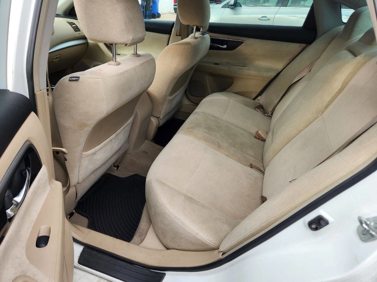 Used 2013 Nissan Altima 3.5 S image 11