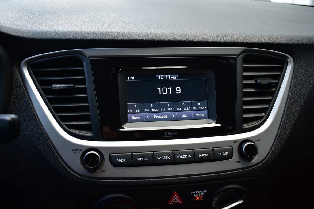 Used 2020 Hyundai Accent SE image 34