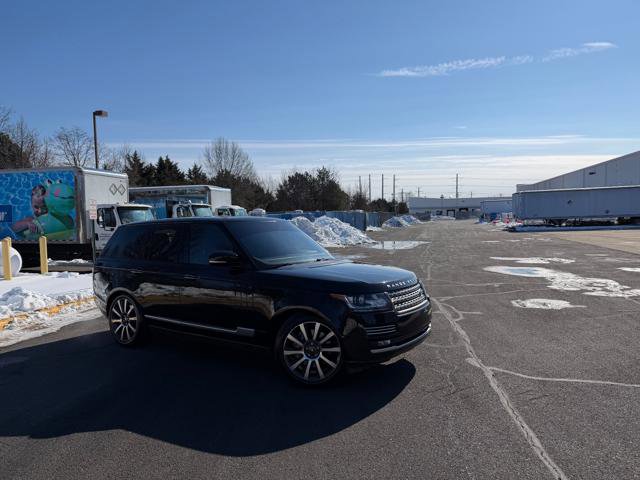 Used 2014 Land Rover Range Rover Autobiography image 2