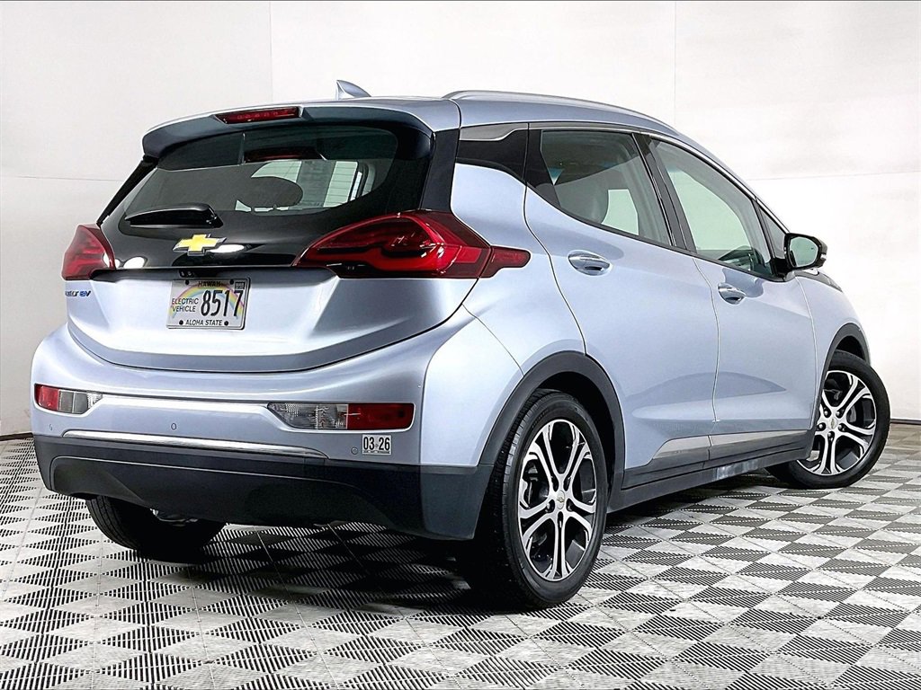 Used 2018 Chevrolet Bolt Premier w/ Driver Confidence II Package image 15