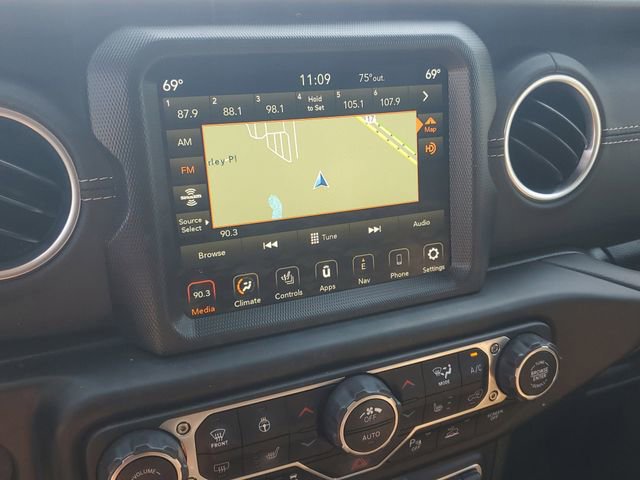 Used 2022 Jeep Wrangler Unlimited Sahara w/ Cold Weather Group image 22