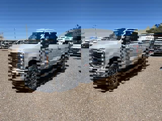 New 2026 Ford F250 Platinum image 2