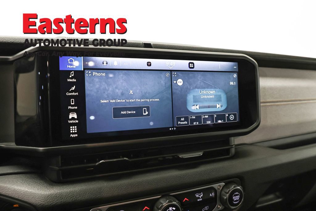 Used 2024 Jeep Wrangler Unlimited AWD/4WD image 19