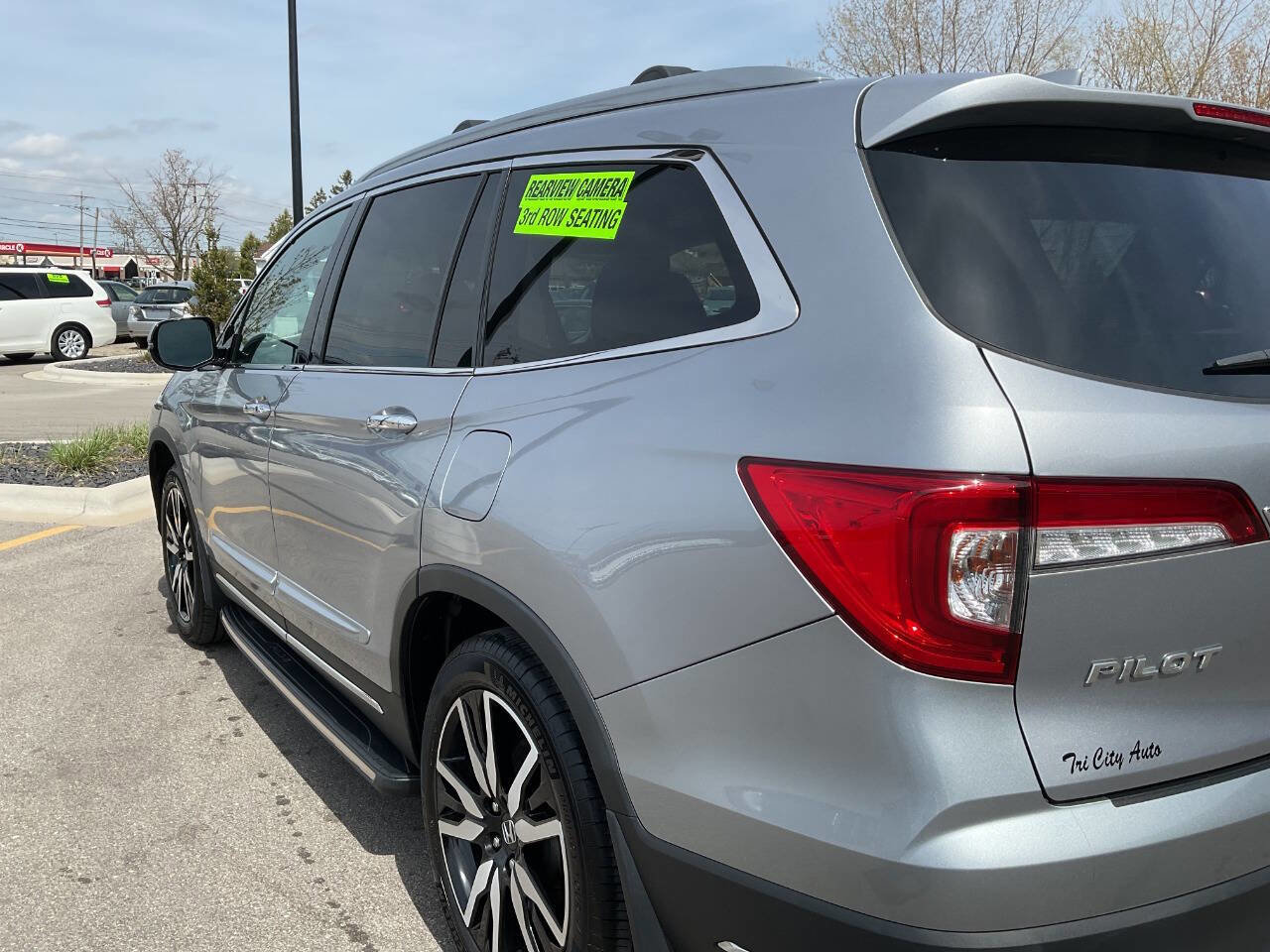 Used 2019 Honda Pilot Touring image 5