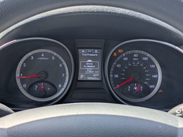 Used 2015 Hyundai Santa Fe Sport image 26