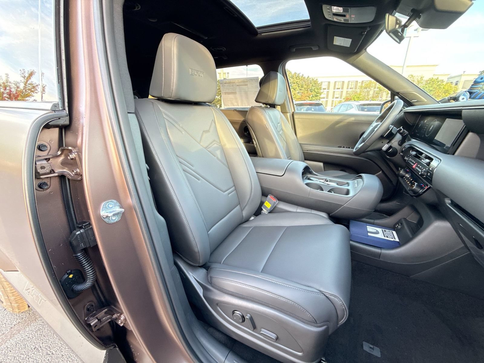 Certified 2026 Hyundai Palisade XRT Pro AWD/4WD image 29