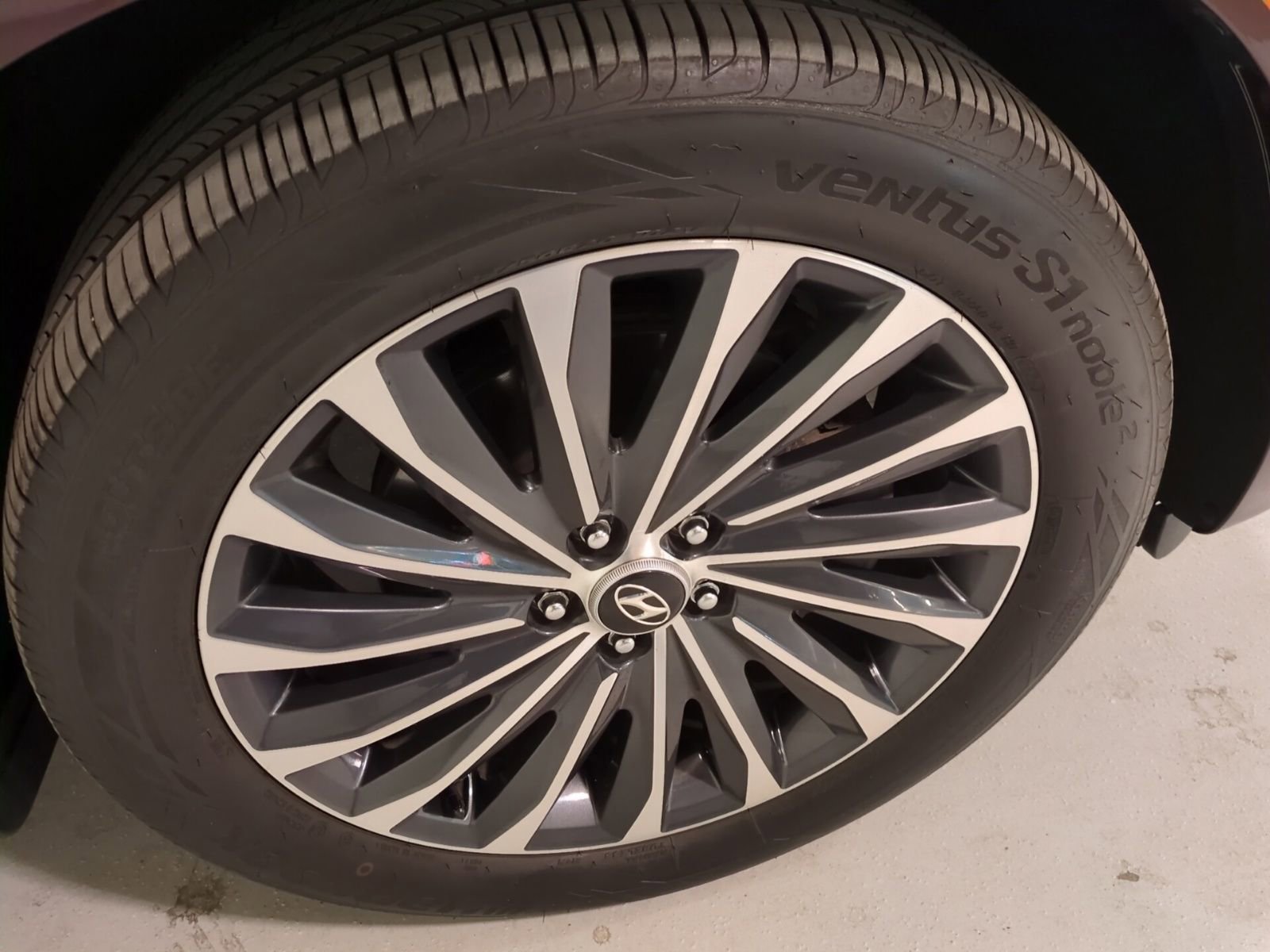 Used 2023 Hyundai Palisade Calligraphy image 23