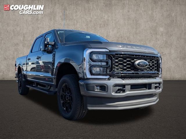 New 2026 Ford F250 Lariat w/ Black Appearance Package