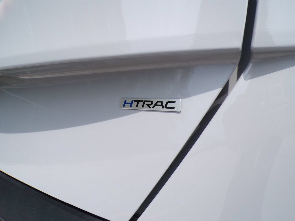 Certified 2026 Hyundai Kona SE AWD/4WD image 14