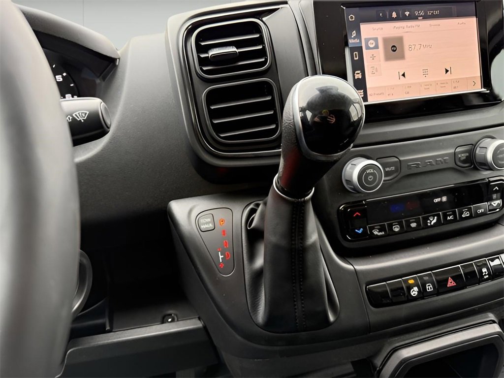 New 2025 RAM ProMaster 2500 w/ Quick Order Package 22G SLT image 21