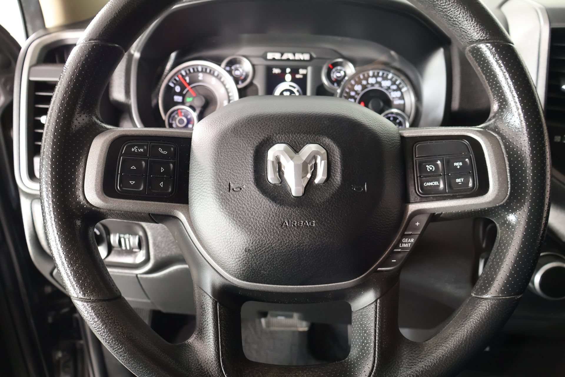 Used 2020 RAM 2500 Tradesman AWD/4WD image 3