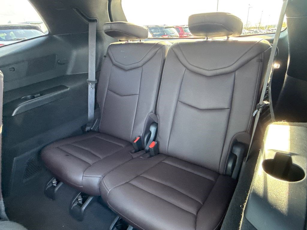Used 2021 Cadillac XT6 Premium Luxury FWD image 18
