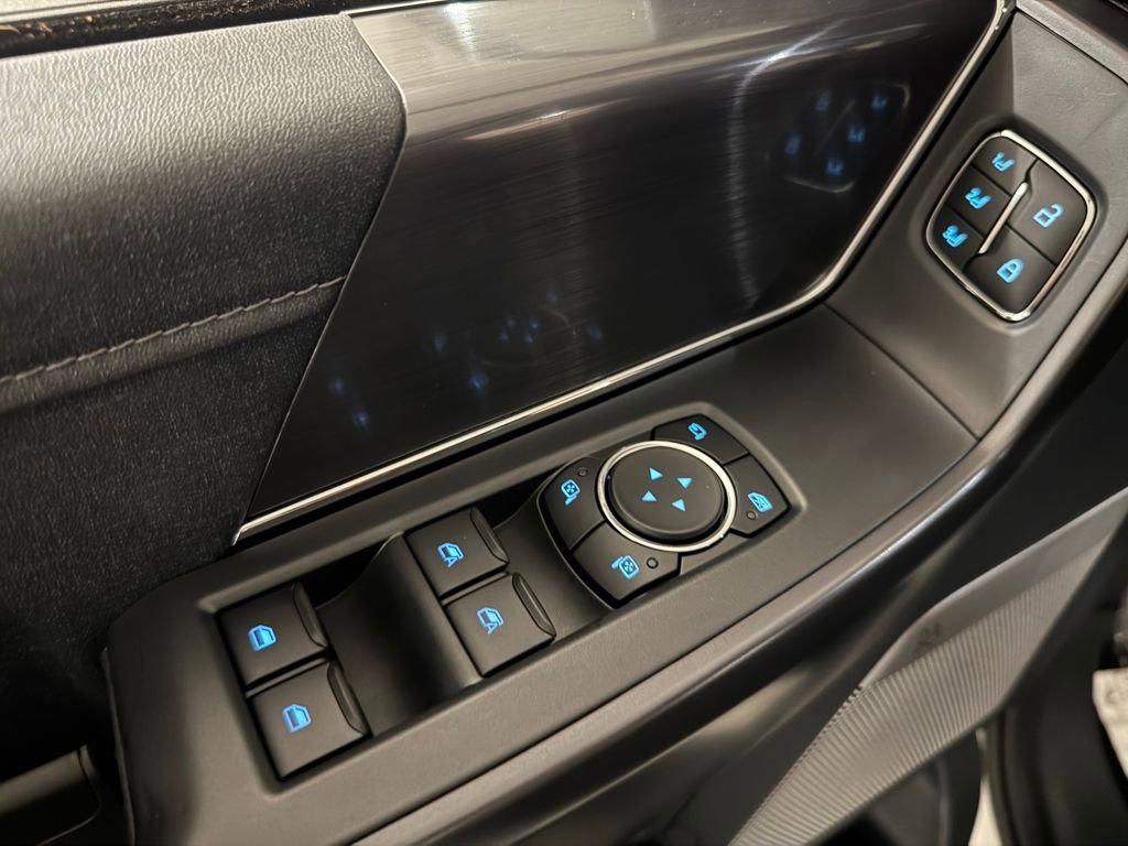 New 2026 Ford F150 Lariat w/ Equipment Group 501A Mid AWD/4WD image 25