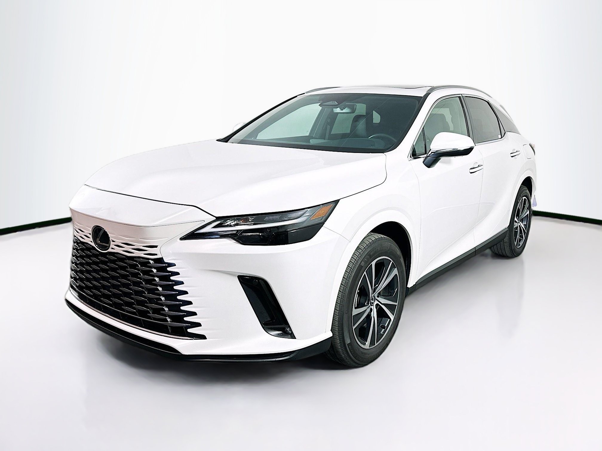 Used 2024 Lexus RX 350 Premium w/ Cold Area Package FWD image 3