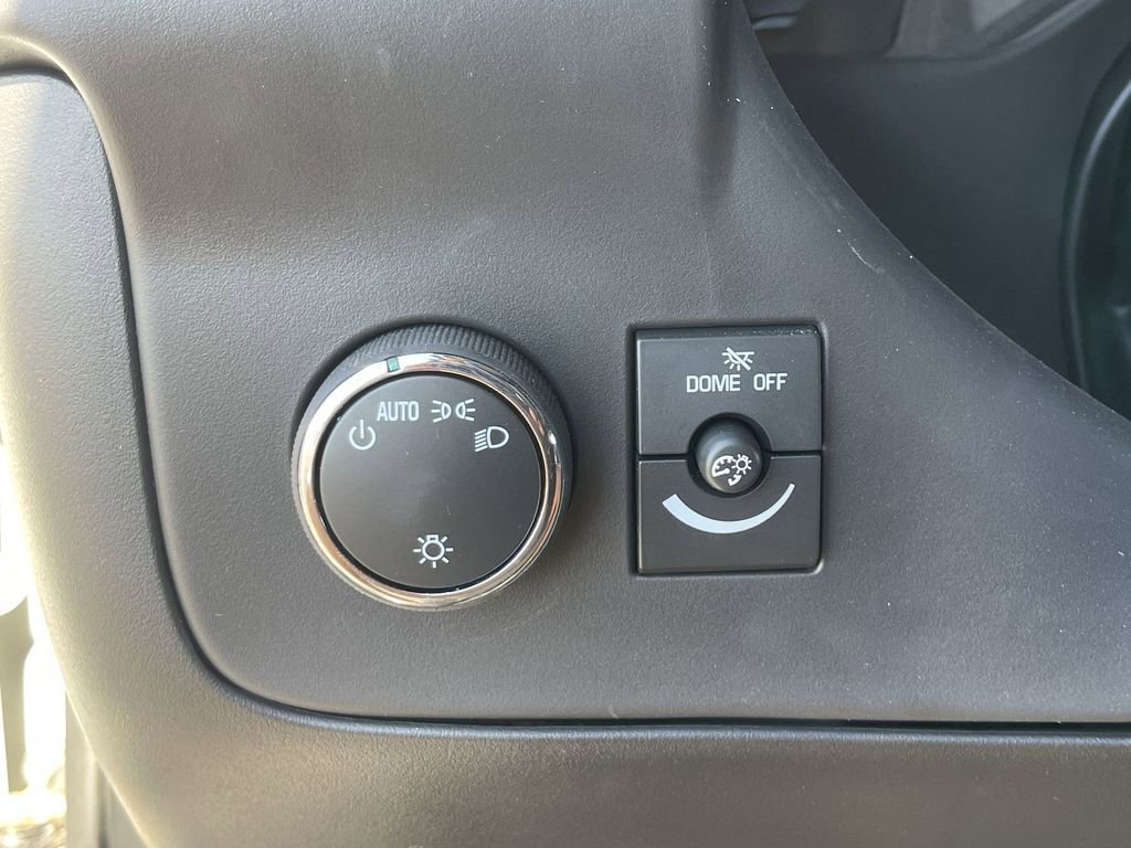 New 2025 GMC Savana 2500 Extended w/ Driver Convenience Package image 18