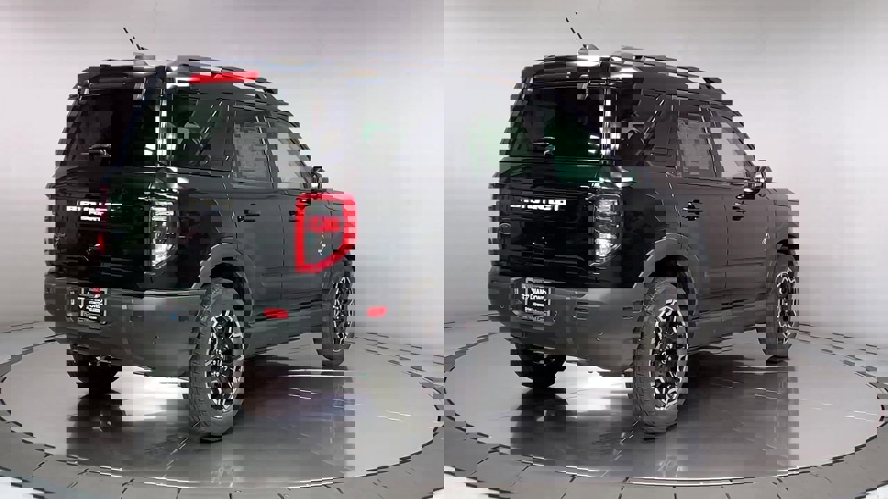 New 2025 Ford Bronco Sport Outer Banks w/ Outer Banks Tech Package+ image 8