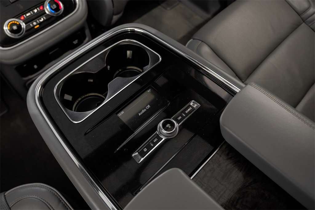 Used 2019 Lincoln Navigator Reserve image 42