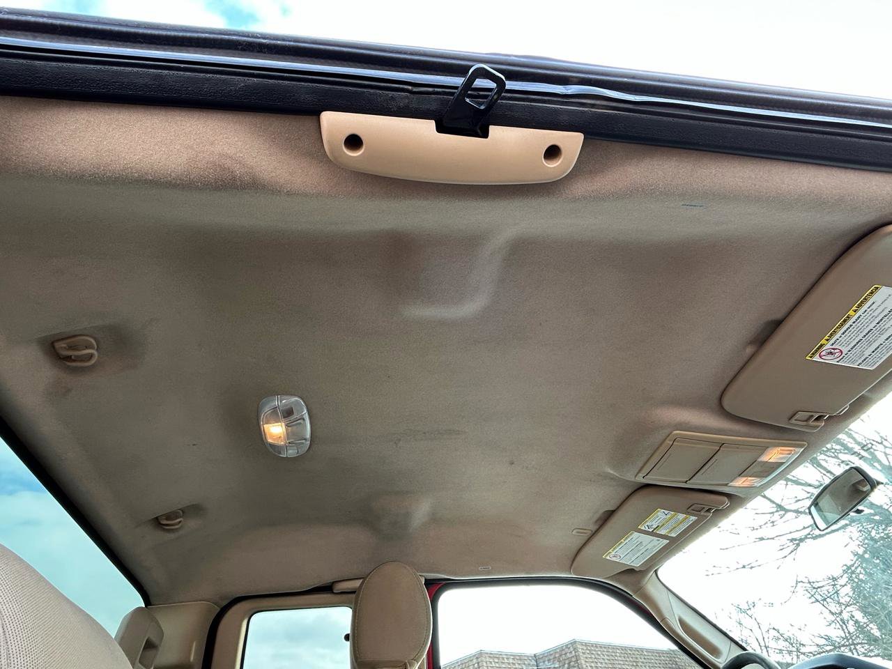 Used 2015 Ford F350 XLT w/ Camper Package image 18