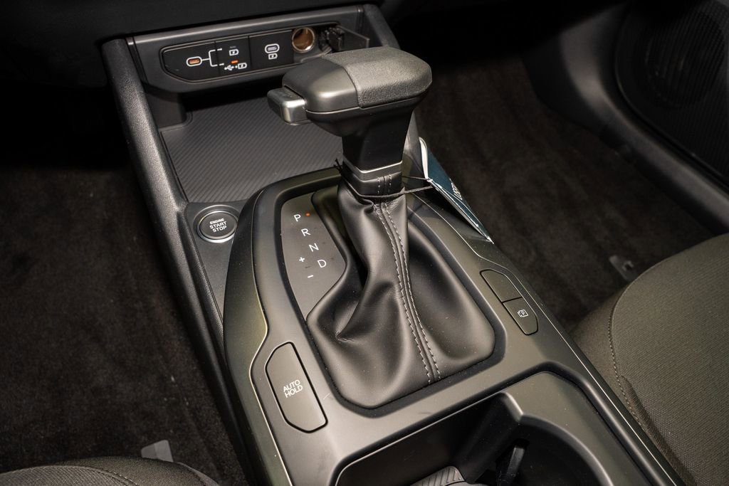 New 2026 Kia K4 LX image 16