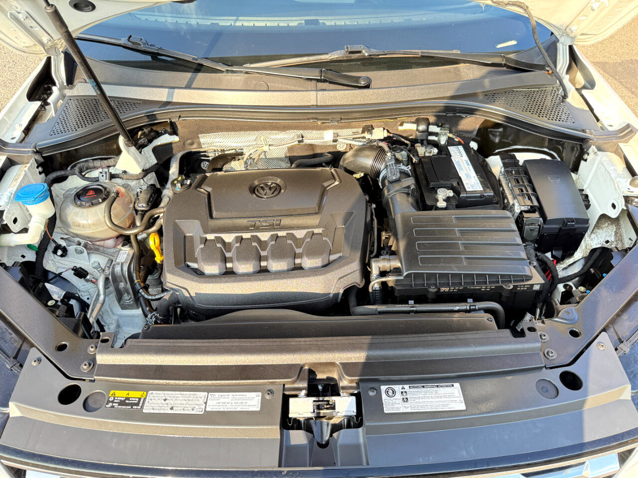 Used 2019 Volkswagen Tiguan SE w/ Panoramic Sunroof Package image 77