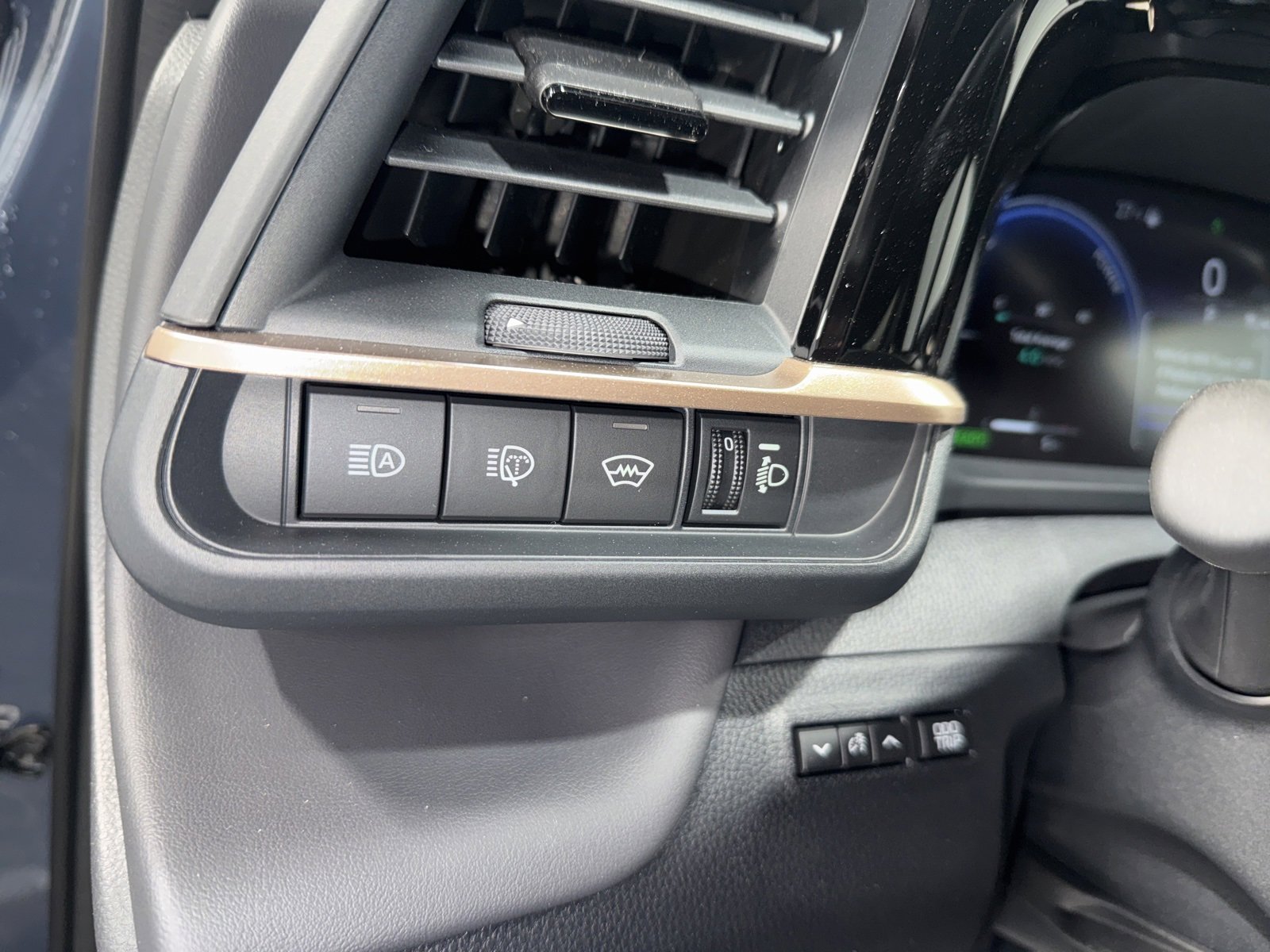 New 2026 Toyota Crown Signia image 33