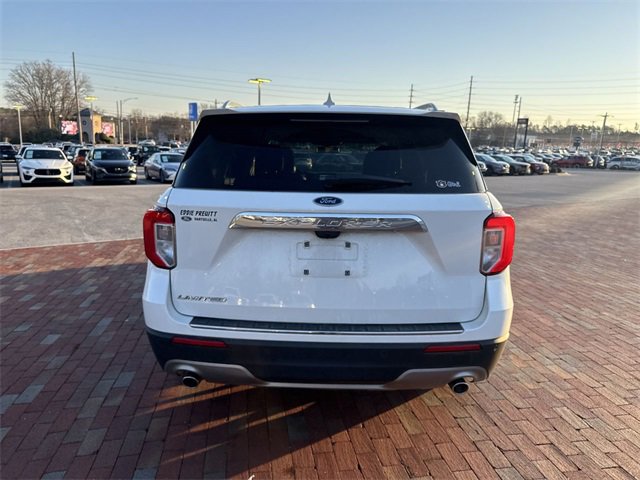 Used 2021 Ford Explorer Limited w/ Equipment Group 301A image 13