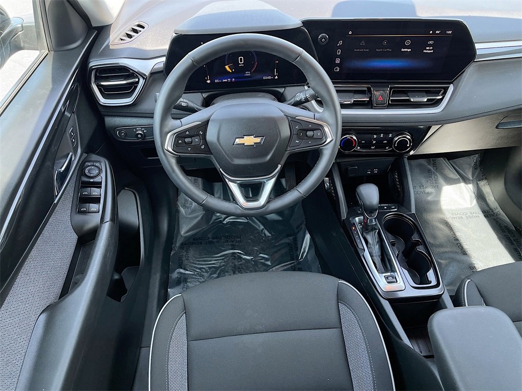 Used 2024 Chevrolet TrailBlazer LT w/ LT Cold Weather Package image 21