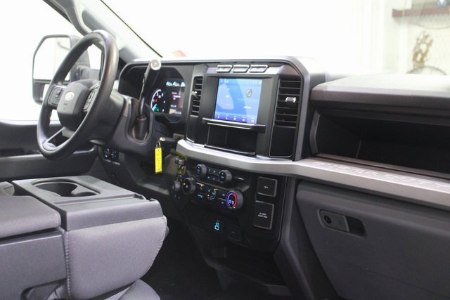 Used 2023 Ford F250 XL w/ STX Appearance Package image 21