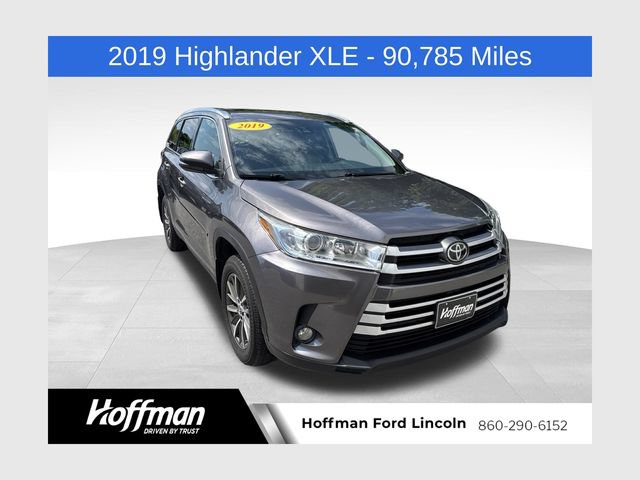 Used 2019 Toyota Highlander XLE AWD/4WD image 1