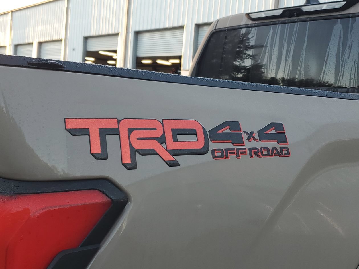 Used 2026 Toyota Tundra Limited w/ TRD Off-Road Package AWD/4WD image 8