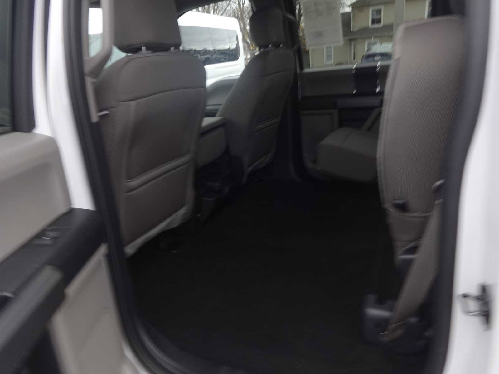 Used 2019 Ford F150 XLT image 10