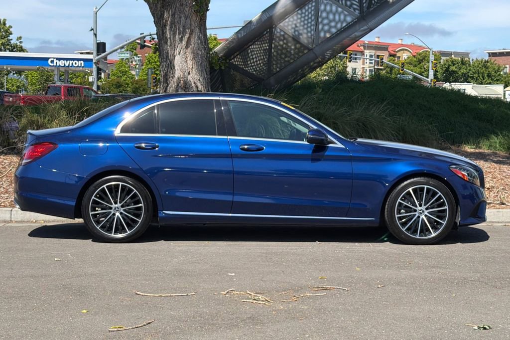 Used 2021 Mercedes-Benz C 300 Sedan image 3