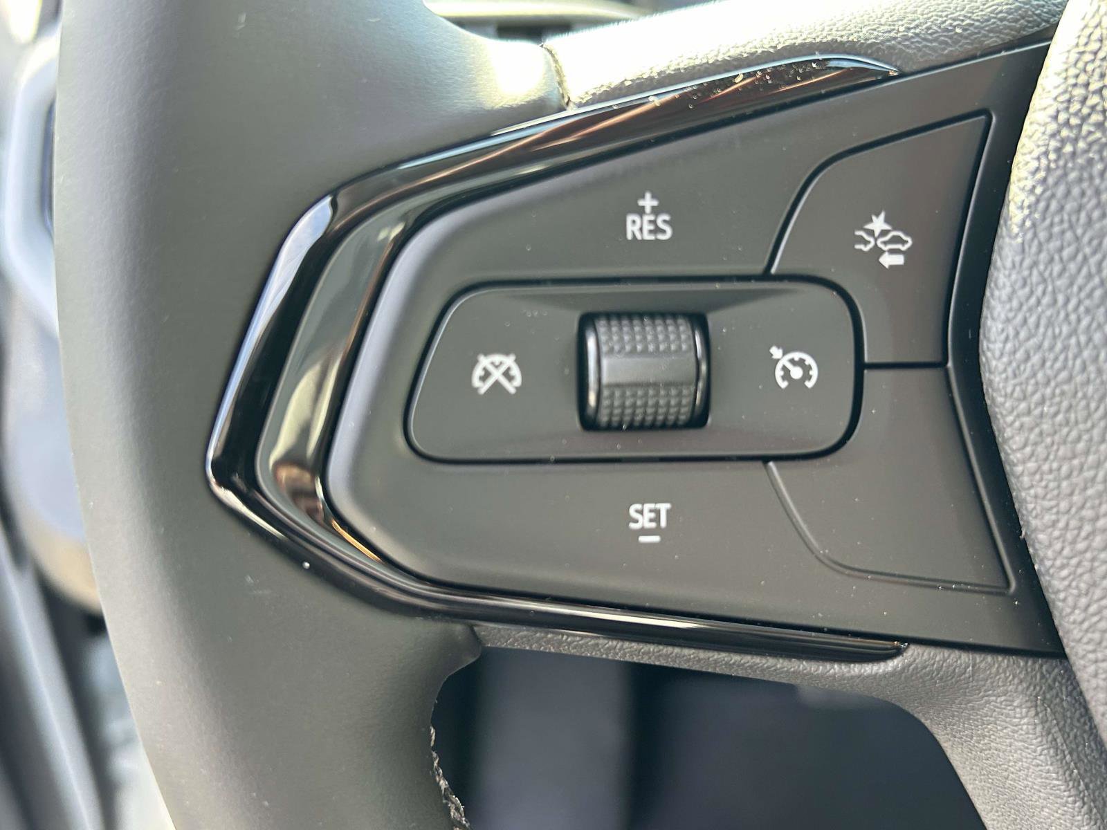 New 2027 Chevrolet Bolt RS FWD image 21