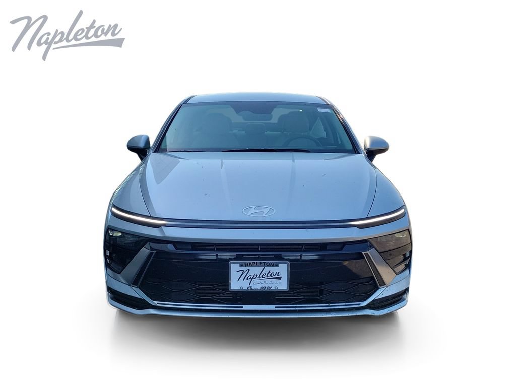 Used 2025 Hyundai Sonata SEL FWD image 9