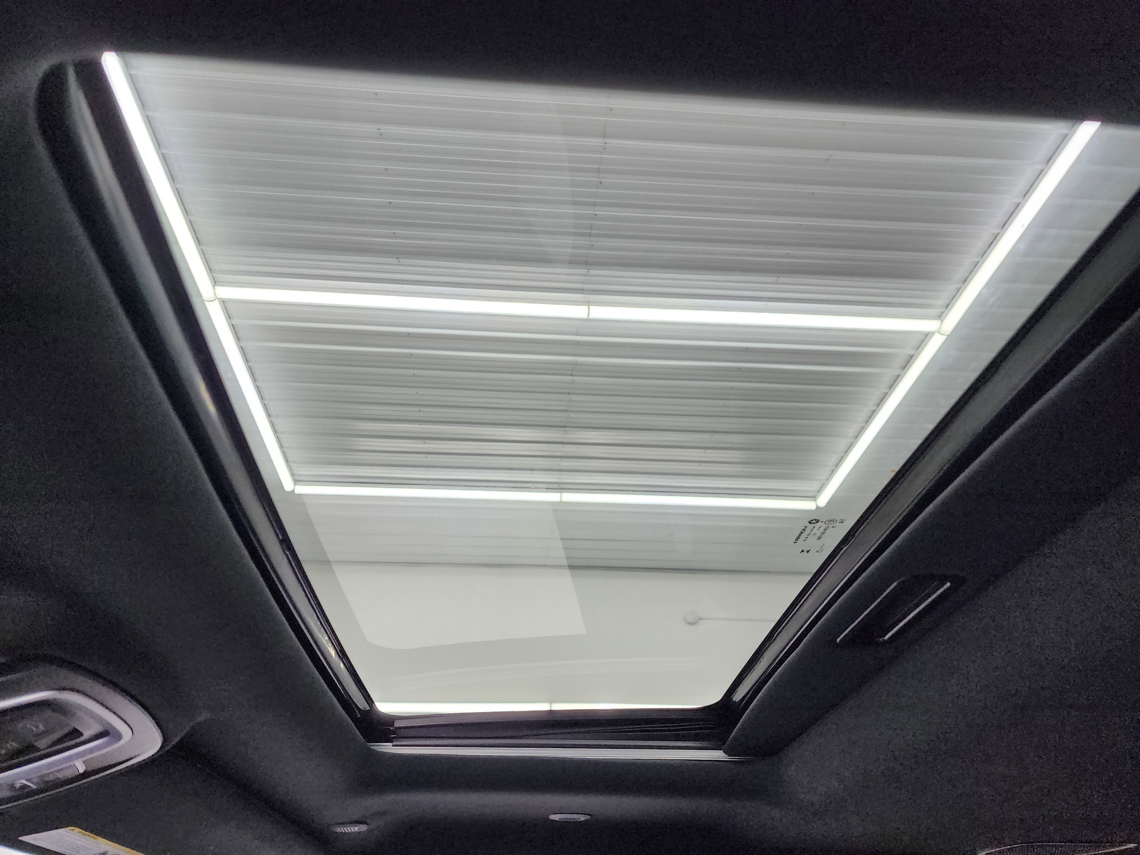 Used 2024 RAM 2500 Laramie w/ Sport Appearance Package image 13