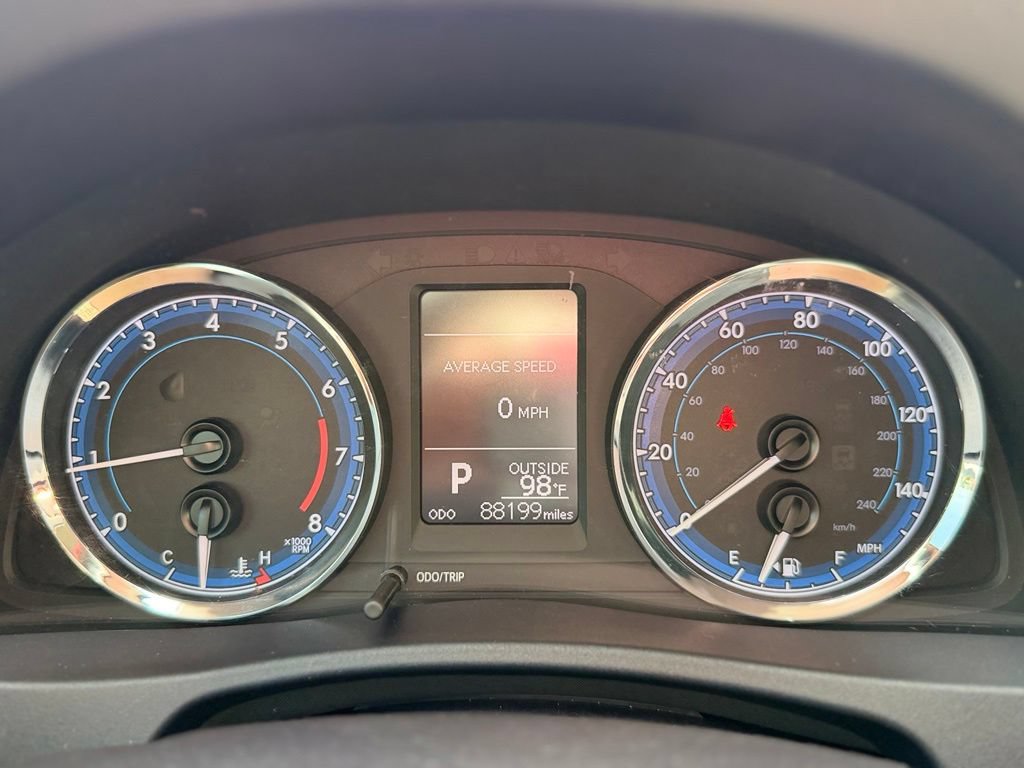 Used 2017 Toyota Corolla LE FWD image 27