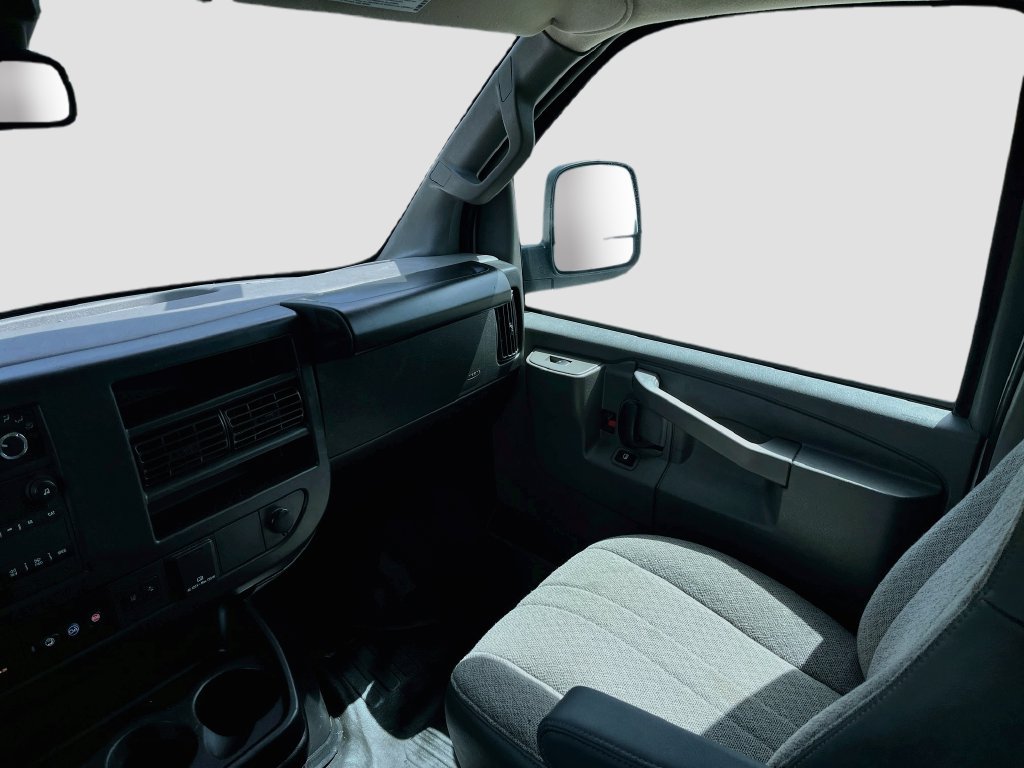 Used 2024 Chevrolet Express 2500 w/ Driver Convenience Package RWD image 20